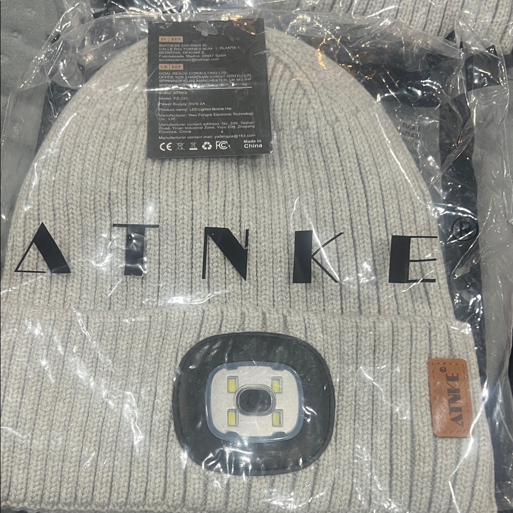 ATNKE Gray LED Beanie Hat